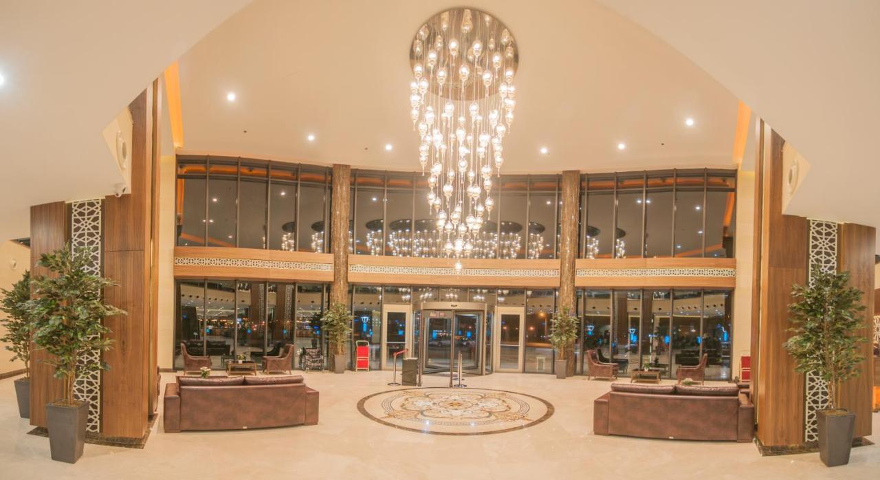 摩尔基酒店 埃迪尔内 外观 照片 Lobby