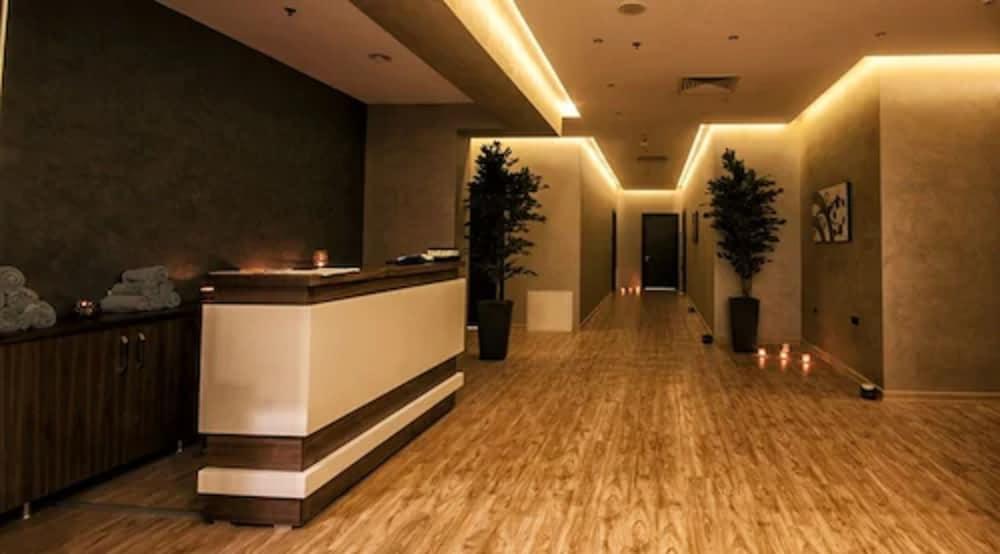 摩尔基酒店 埃迪尔内 外观 照片 Interior of a spa